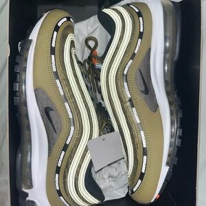 Nike Air Max 97 undefeated militia green